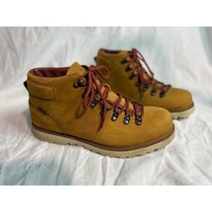 The North Face Nubuck Leather Waterproof Hiking Boot tan